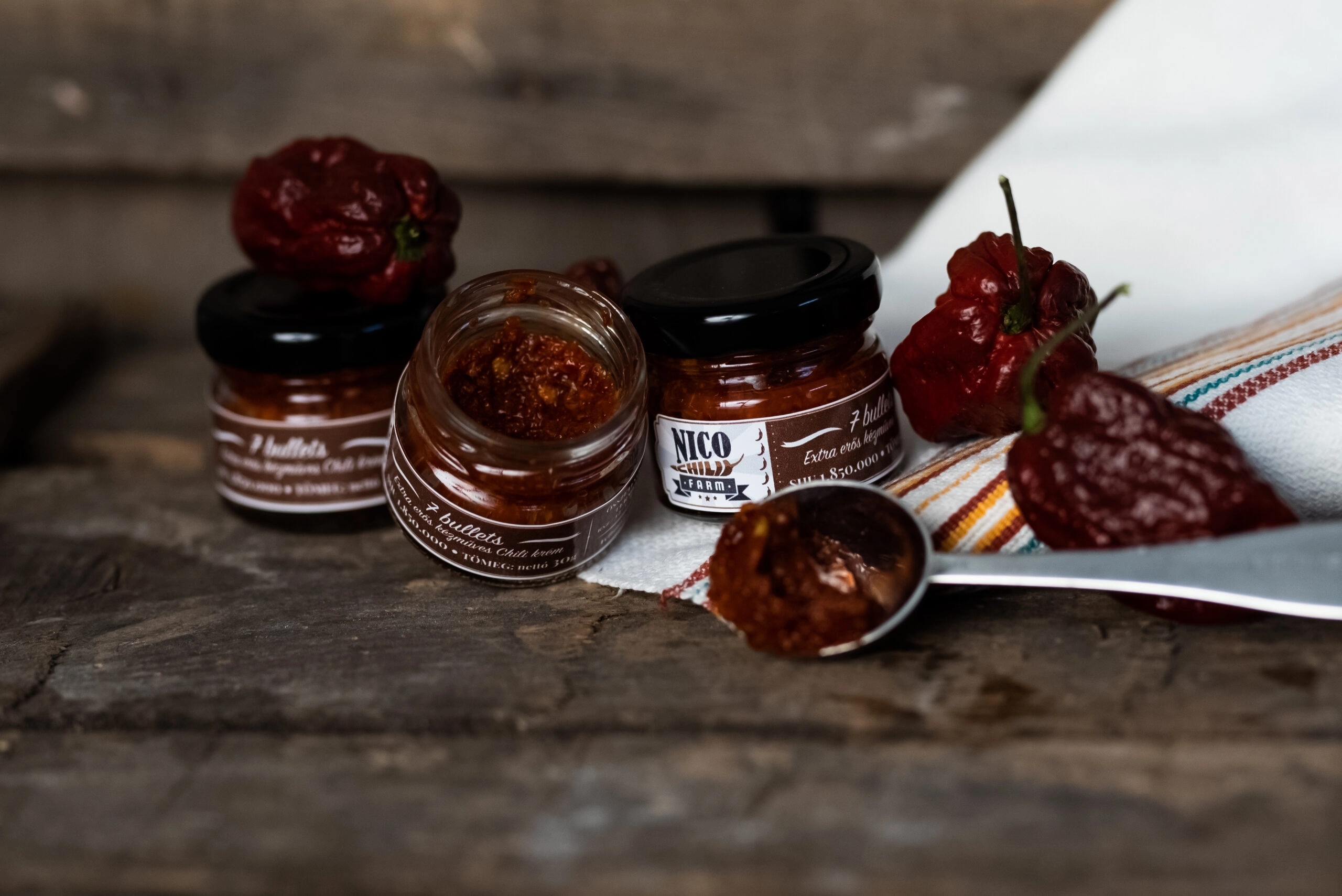 7 bullets 30 g – Extra erős 7 Pod Douglah Brown chili krém – Nico chilifarm