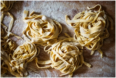 Diós szélesmetélt kicsit másképp – Foodbox