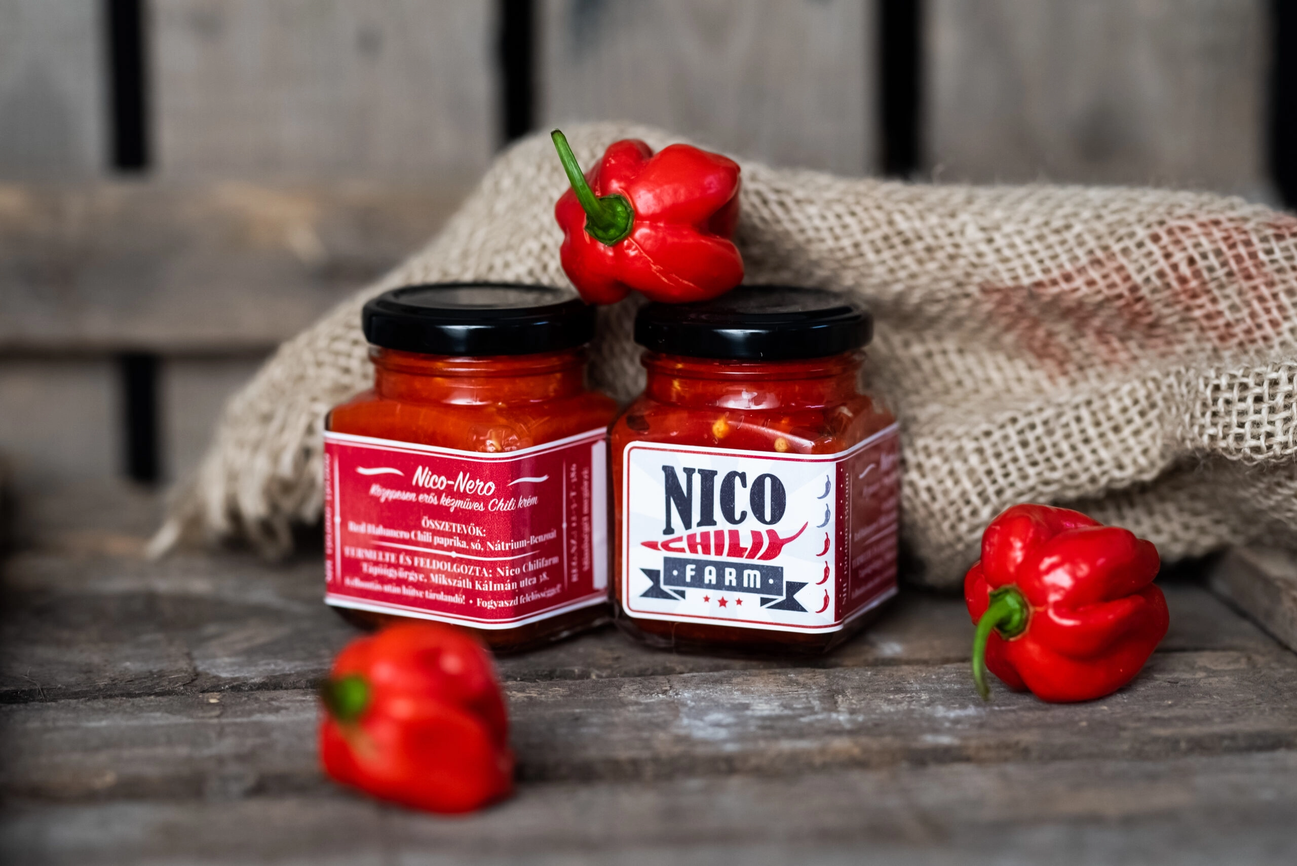 Nico Nero 120 g – Közepesen erős Red Habanero chili krém – Nico chilifarm