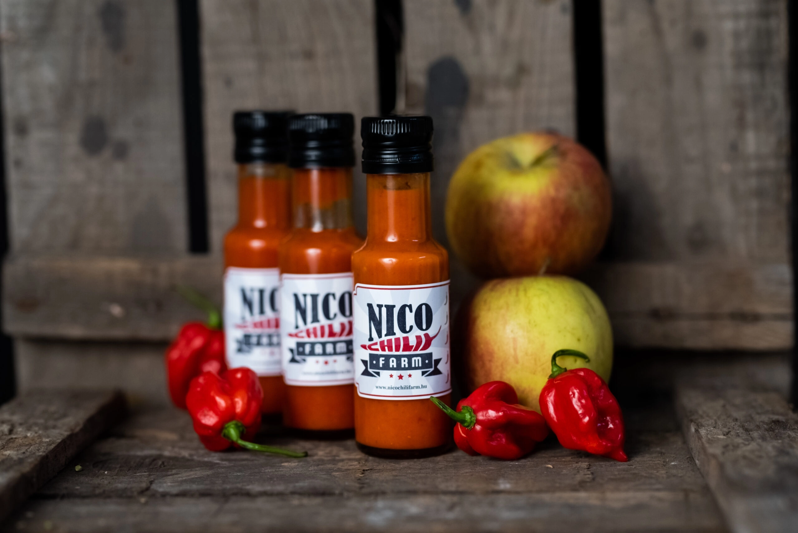 Sofia’s Wrath – Közepesen erős Almás Chili szósz 100 ml – Nico chilifarm